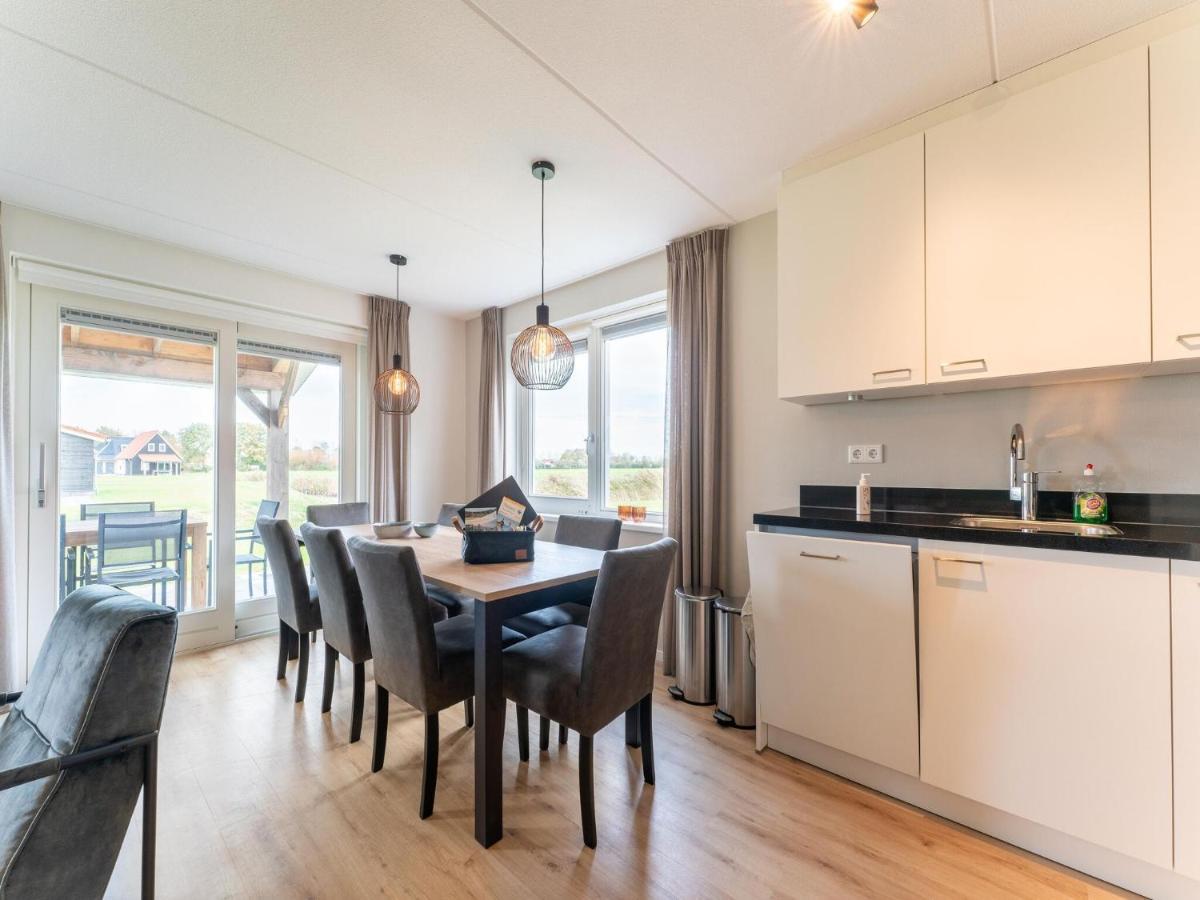 Holiday Home In Scherpenisse With Bubble Bath Экстерьер фото